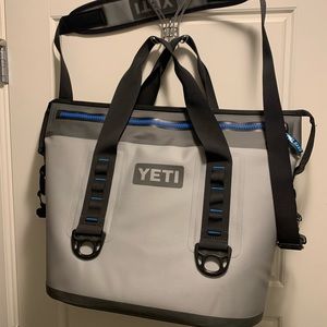 Yeti Hopper Two 20